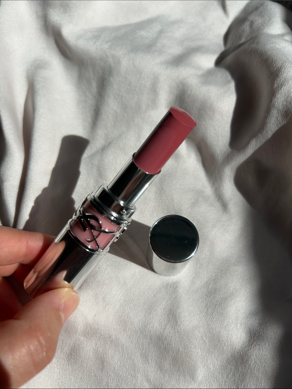 YSL Loveshine Lip oil stick in 44